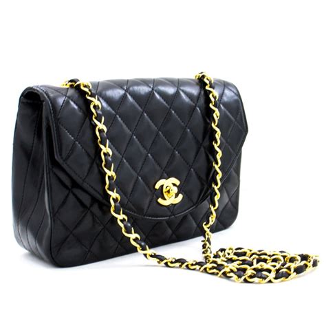 tracolla chanel classica|CHANEL.